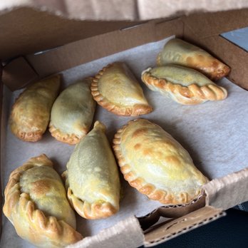 Quattro Empanadas (Food Truck)